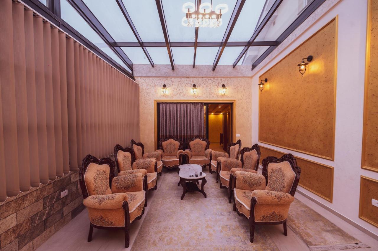 Hotel Premium Pristina Exterior photo
