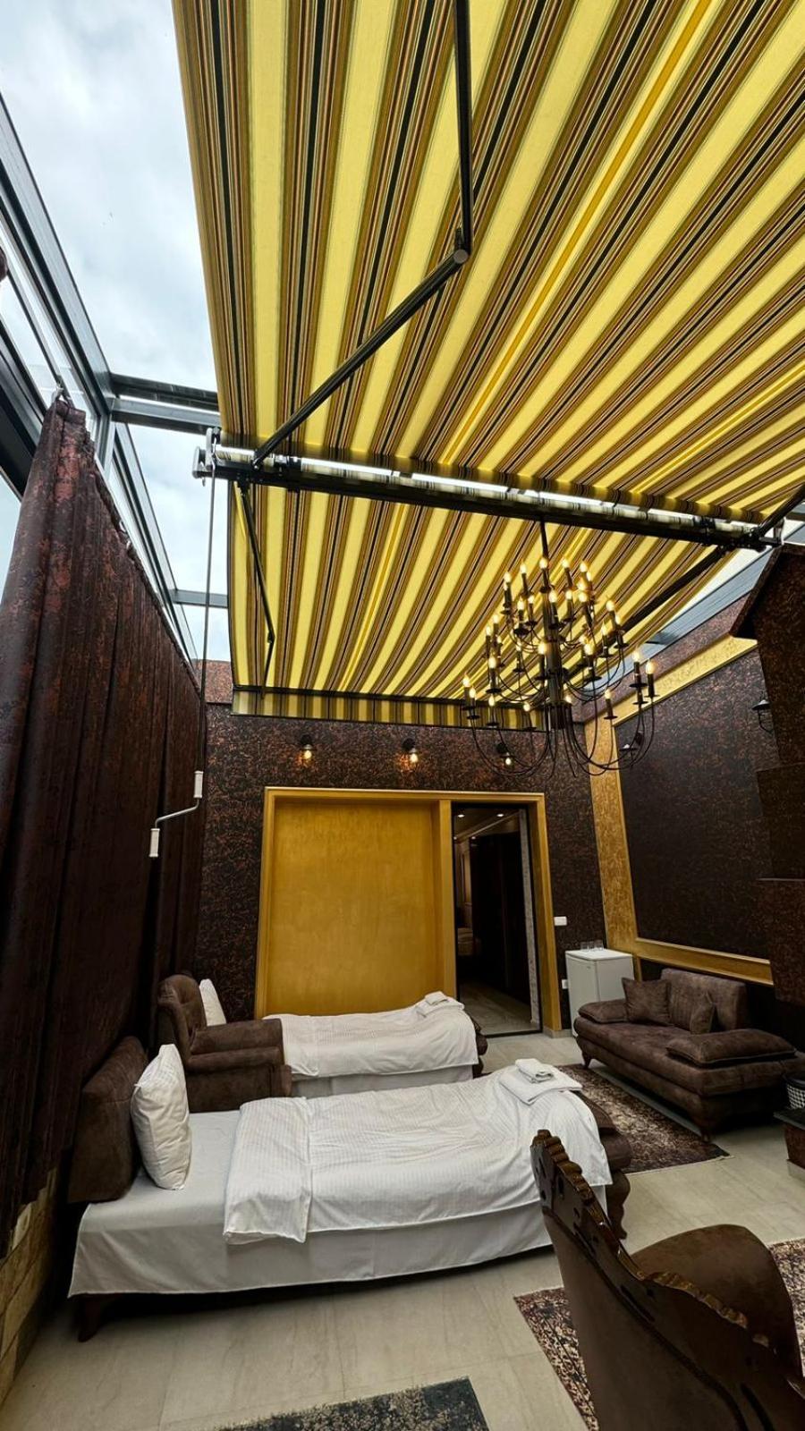 Hotel Premium Pristina Exterior photo